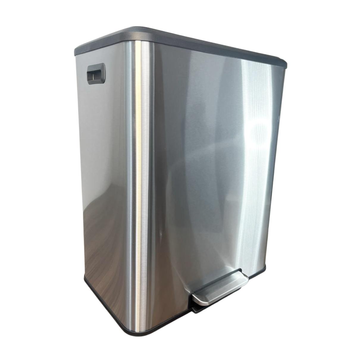 Lixeira de pedal seletiva em aço inox escovado capacidade 60 litros (30+30) - Guimmis